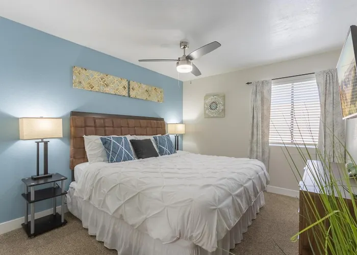Apartment Free Parking King Bed Walk To Dining & Shops Phoenix